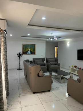 Luxe Apartment